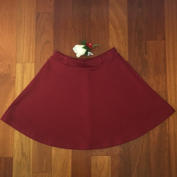 Forever 21 Dresses & Skirts - Forever 21 Burgundy Skater Skirt